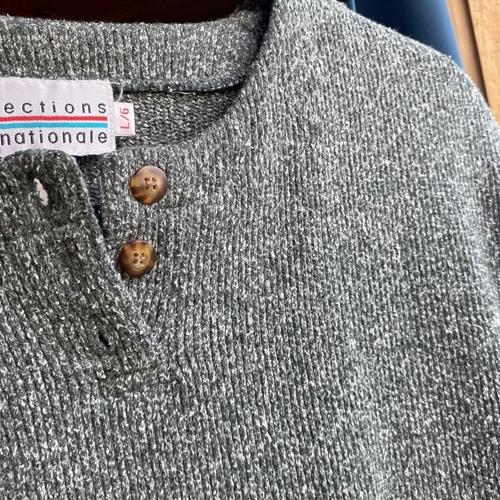 Vintage Collections Internationale henley knit - Picture 7 of 7